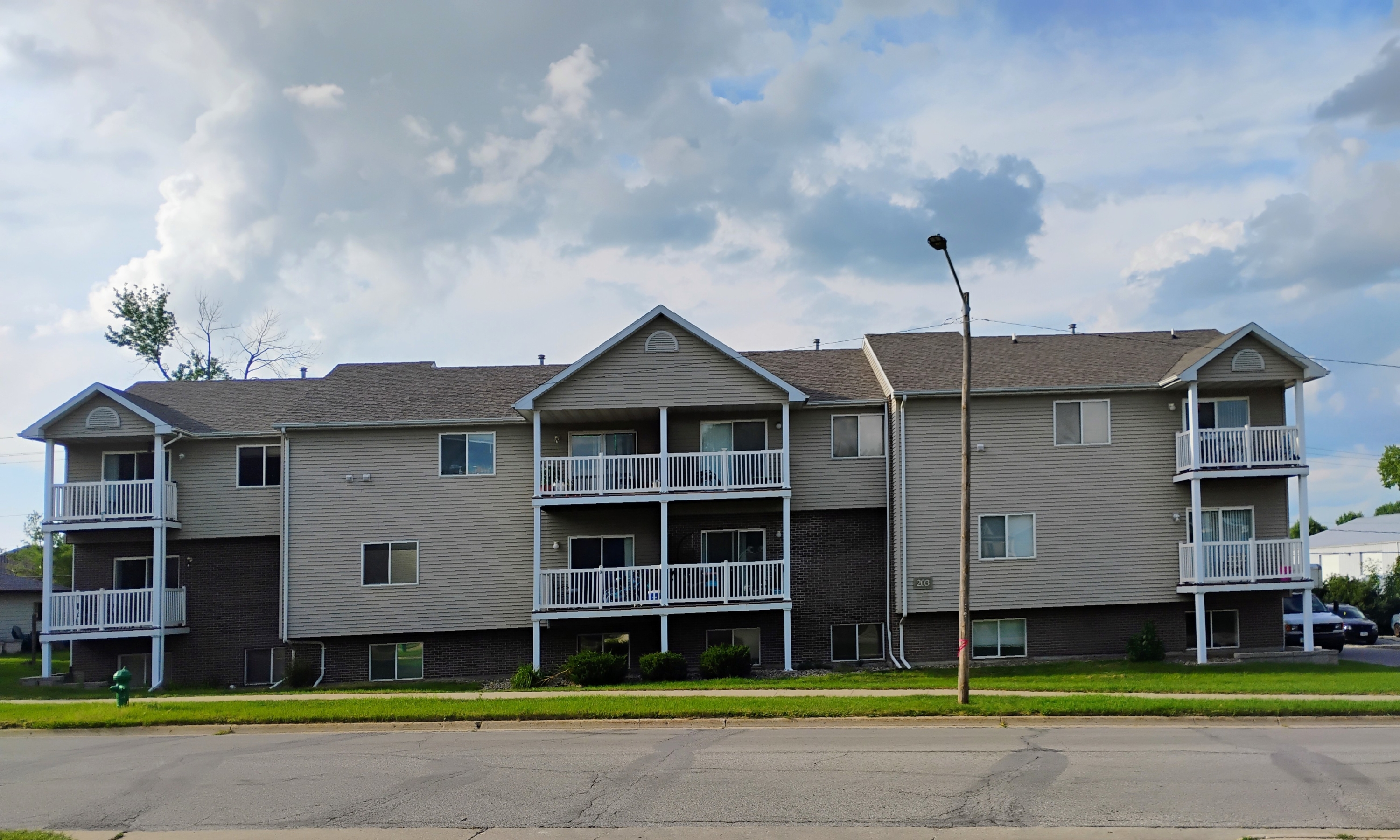 Property thumbnail image