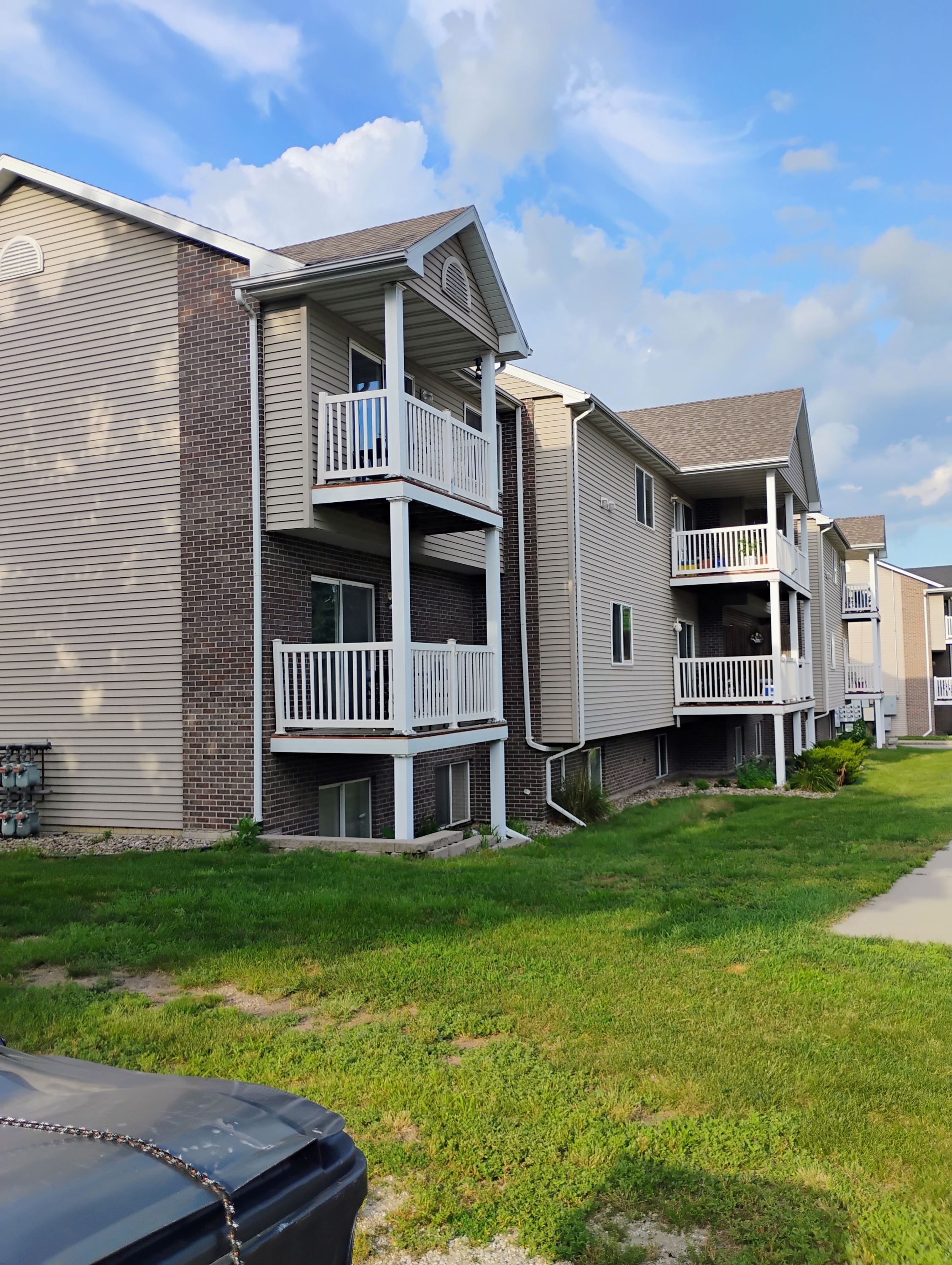 Property thumbnail image